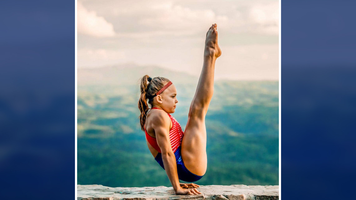 Ella Lyza Brooks, la pequeña de 10 años con unos abdominales de envidia