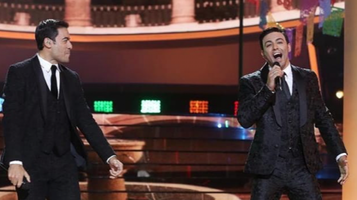 Carlos Rivera presenta a su doble