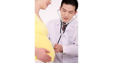 Realizan primeras cirugías fetales en México