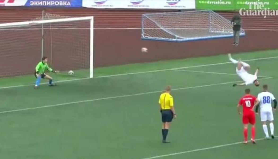 ¡Como si fuese película! Así marcó este jugador un penal