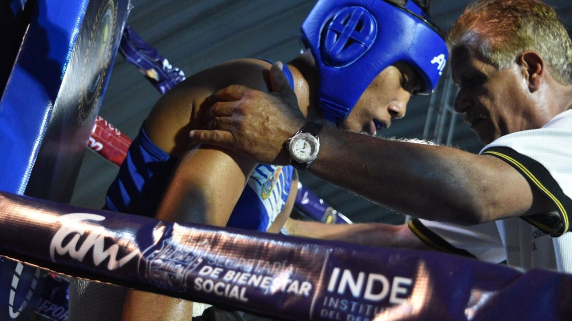 A levantar los "Guantes de Gloria"