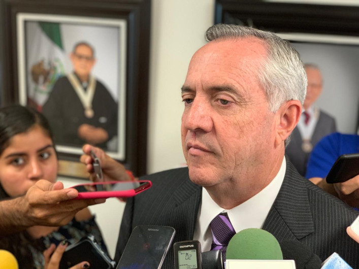 Preocupa a diputados locales renuncia de Secretario de Hacienda