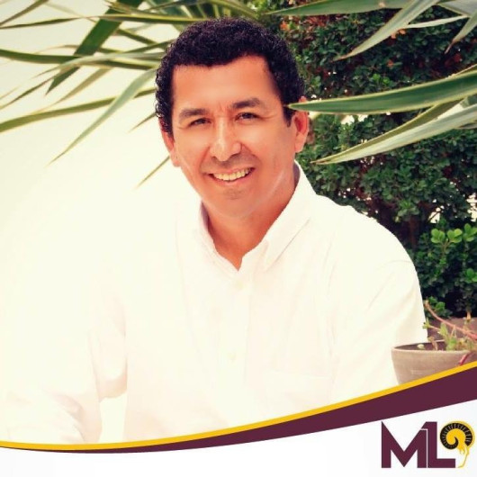 Jorge Rentería declina candidatura a favor de Mario López