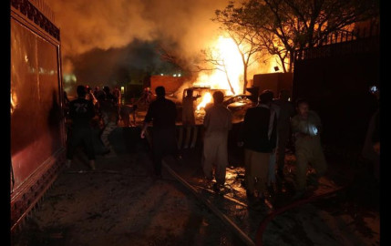 Bomba en hotel en Pakistán deja al menos 4 muertos