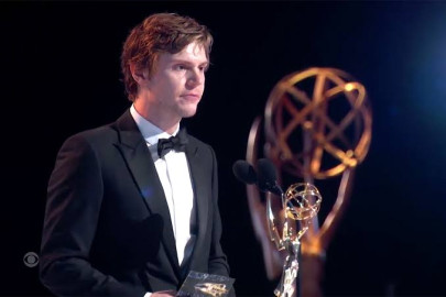 Escena que le dio el Emmy a Evan Peters es la misma que casi lo hace dejar la actuación