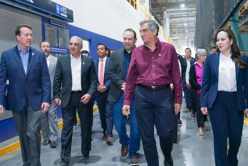 Se consolida Nuevo Laredo como epicentro del desarrollo económico en Tamaulipas; colocan gobernador y alcaldesa primera piedra de planta industrial Medline