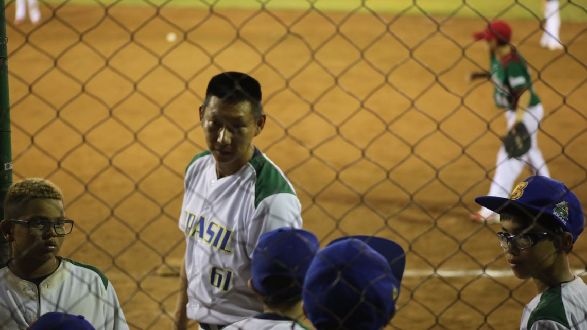 México derrota a Brasil por Nocaut y amarra su pase a la siguiente ronda