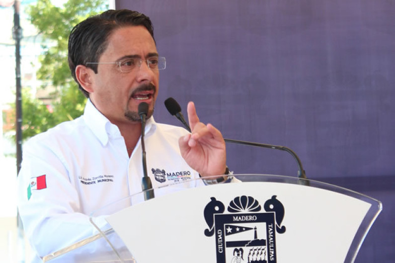 Alcalde de Madero prohíbe el consumo de alcohol en Playa Miramar 