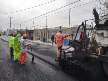 Pavimenta Municipio en Villa Florida y superan obras los 100 MDP
