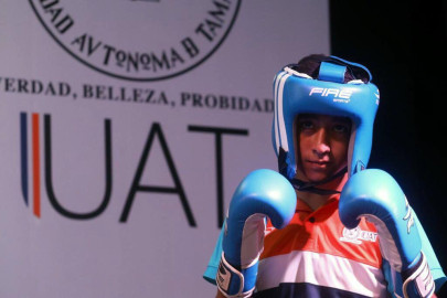 Logra Johan Pérez primer metal para la UAT