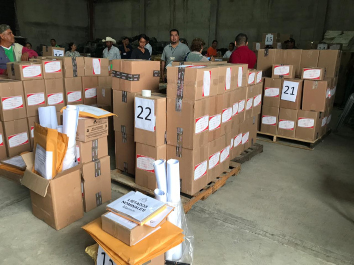 Documentación electoral es distribuida a los consejos distritales 