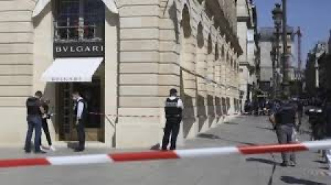 Millonario atraco a mano armada en joyería Bulgari en París
