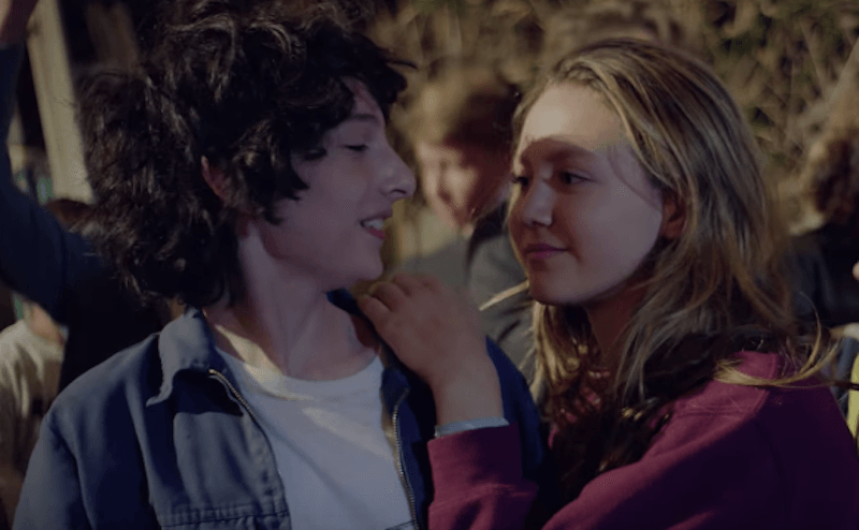 Mike de Stranger Things protagoniza y dirige un “crossover”