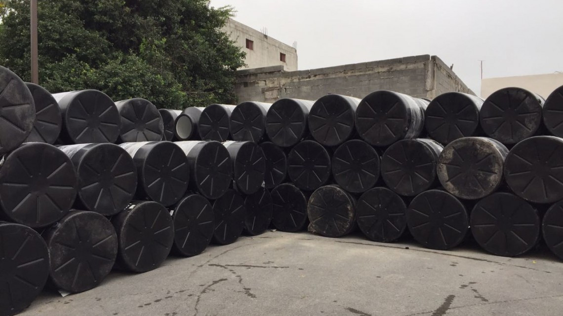 Beneficia ITAVU con tinacos a familias de escasos recursos 