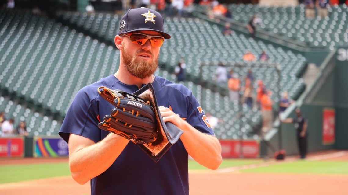 Astros arranca con victoria la defensa de su titulo