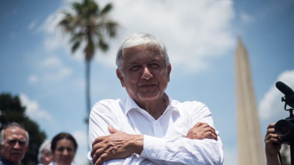 AMLO llama a los veracruzanos a no ser el "hazme reír" del país