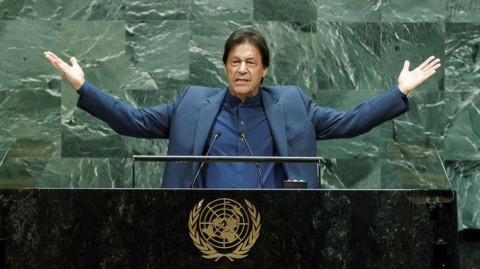 Avión del Primer Ministro de Pakistán aterriza de emergencia en NY