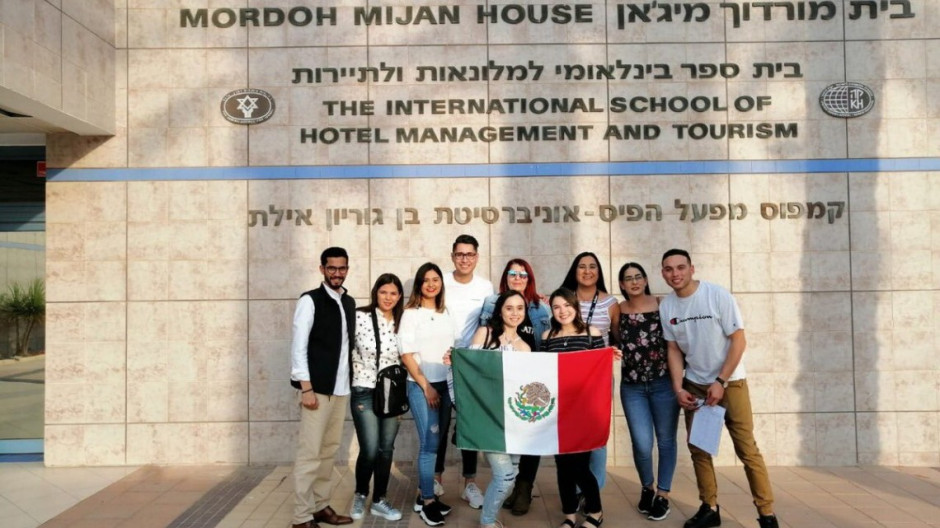 Liberan a estudiantes mexicanos explotados en Israel