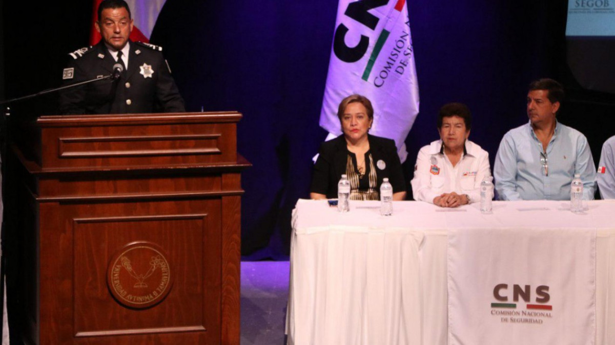 Felicita Alcaldesa a Gendarmería Nacional por su 3 aniversario 