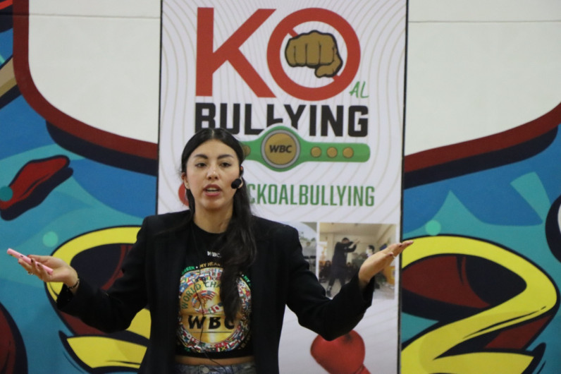 Se realizó con éxito la clínica “Knockout al Bullying” en Reynosa