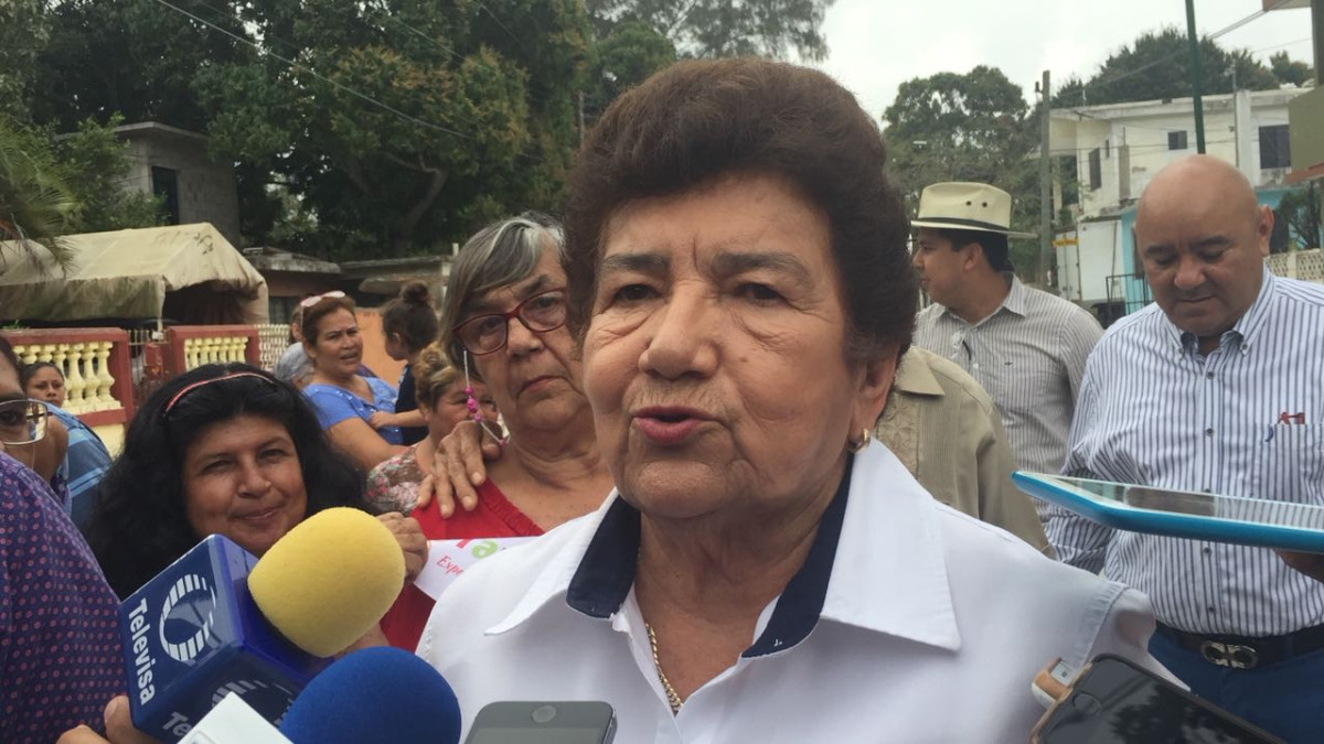 Con fuerte operativo retirarán puestos de comida en la calle