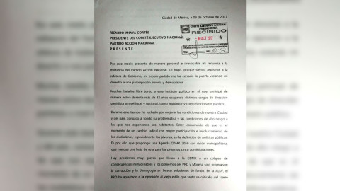 José Luis Luege renuncia al PAN