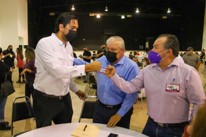 Realiza COPLADEM mesa de trabajo con líderes sociales, encabeza reunión el Presidente Municipal Carlos Peña Ortiz.