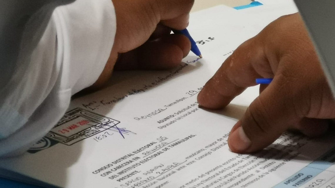 Se registra Garza Faz como candidato del Distrito 05