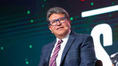 Monreal podría dejar Morena para ir con bloque opositor con su candidatura