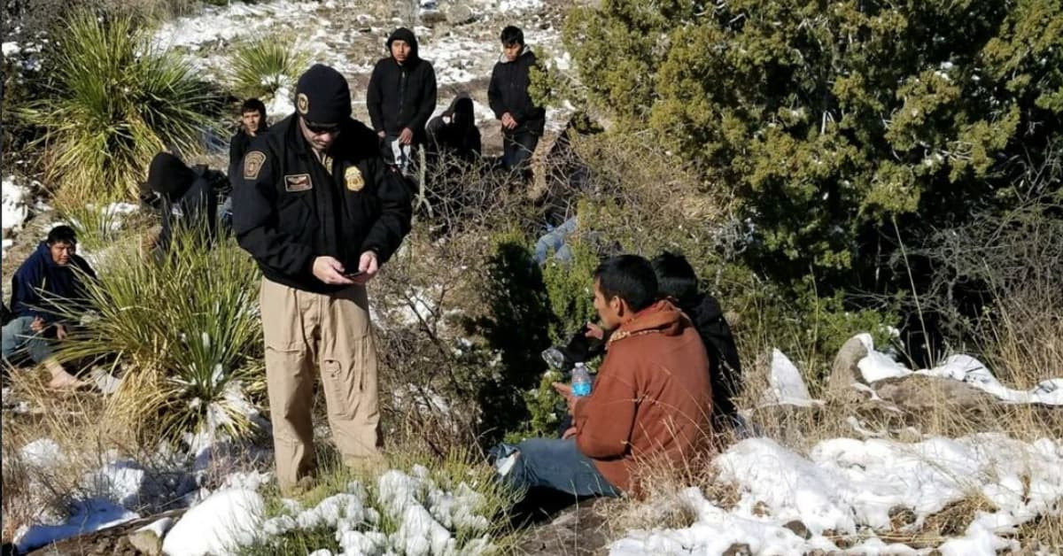 Recatan a 14 inmigrantes indocumentados en Texas con hipotermia