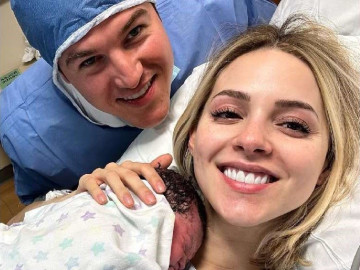 Nace Mariel, bebé arcoiris de Mariana Rodríguez y Samuel García