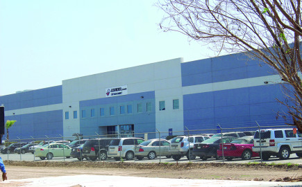 Inauguró Maki nuevo edificio de consorcio industrial IGS en Reynosa 