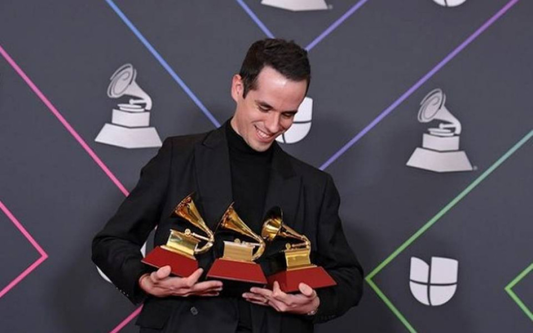 Edgar Barrera, el tamaulipeco que pone a cantar a Bad Bunny cumbia norteña