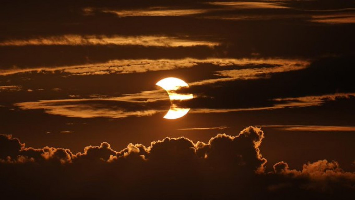 Así se vivió el primer eclipse solar anular del 2021