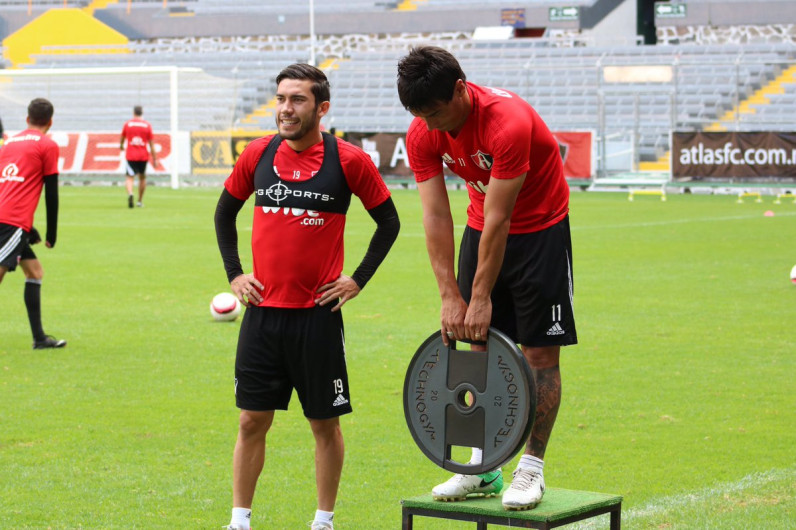 Atlas cancela la toma de foto oficial por acusación a Rafa Márquez