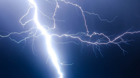 Niña pierde la vida por impacto de un rayo en Nicaragua