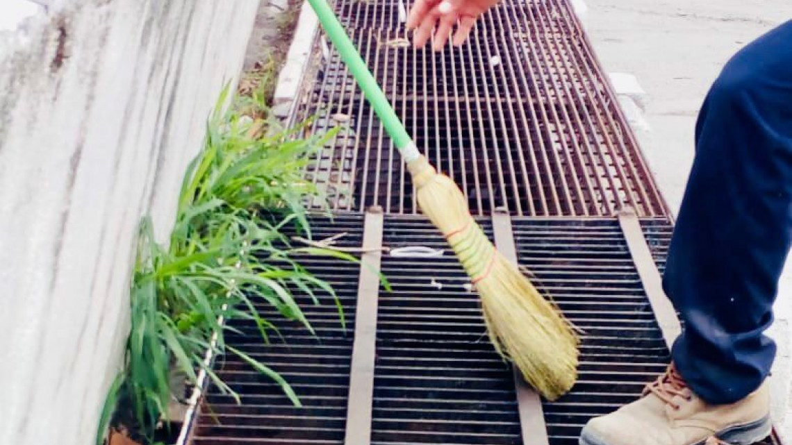 ¡Atención! Viene más Lluvia y Pide la JAD dejar libres de basura alcantarillas, rejillas y bocas de tormenta