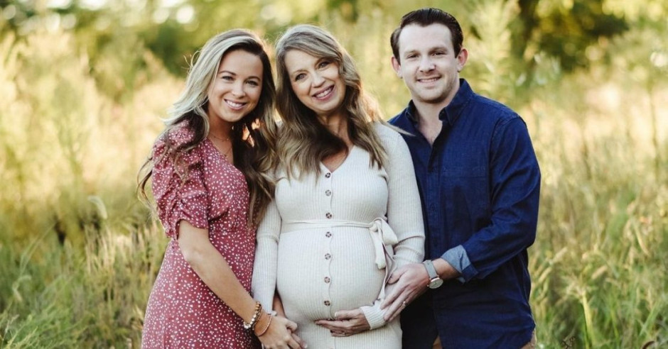 Mujer dará a luz a su propio nieto