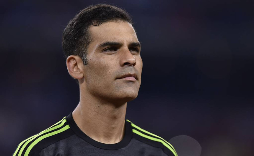 Rinde declaración voluntaria ante PGR Rafa Márquez