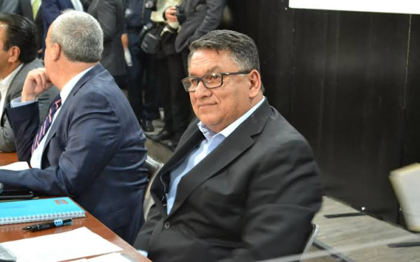 Si fallece un suplente de la Cámara de Senadores, ¿Qué sucede?