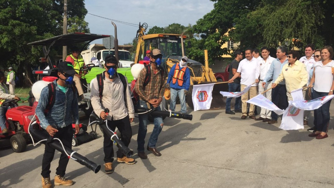 Arrancan campaña de descacharrización en la colonia La Paz