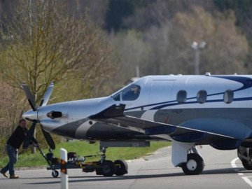 9 muertos luego de estrellarse una avioneta