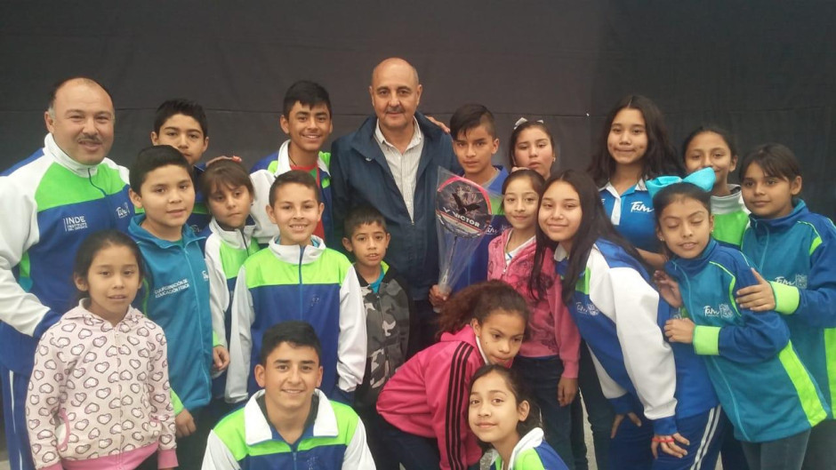 Atletas de Bádminton clasifican en primer selectivo