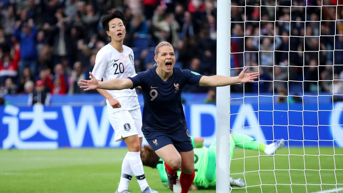 Francia debuta con goleada sobre Corea del Sur