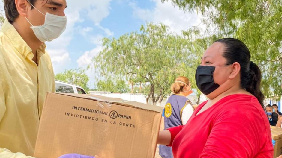 Voluntariado DIF Reynosa lleva apoyos alimentarios, productos de limpieza y orientación a la colonia Actrices Mexicanas