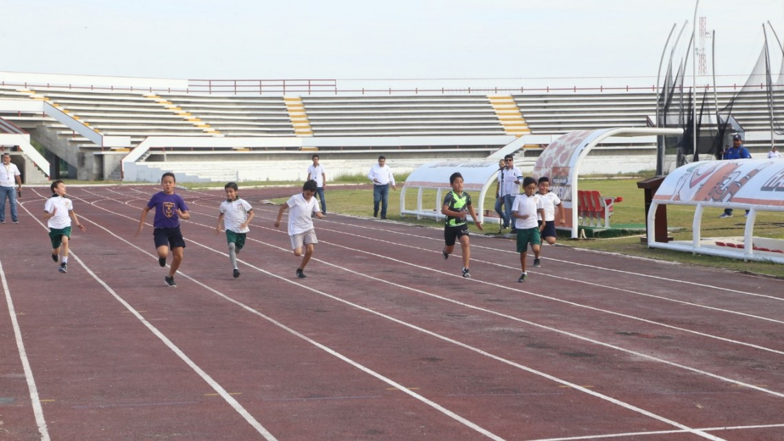 Etapa local de Juegos Deportivos Escolares es inaugurada