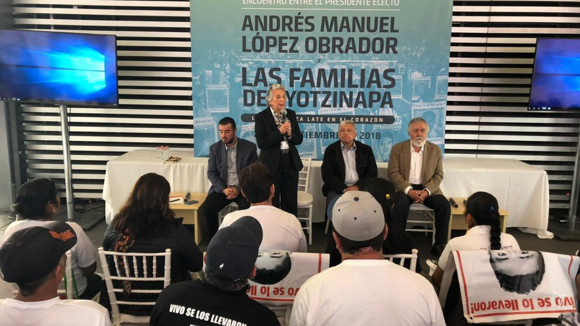 Nosotros vamos a cumplir, se va a hacer justicia en caso Ayotzinapa: AMLO