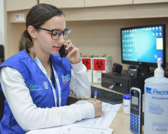 Atienden Líneas COVID-Nuevo Laredo dudas acerca de posibles reacciones a la vacunación 