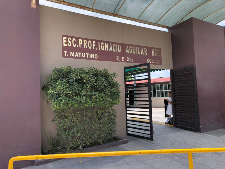 Suspenden clases en primaria por falta de energía eléctrica 