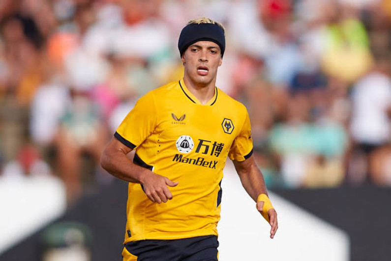 Tras 8 meses de lesión, Raúl Jiménez volvió a anotar con los Wolves